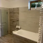 Tomalowka كوشتيليسكا